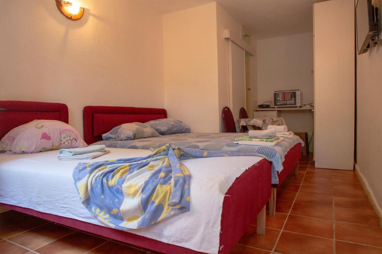Family Apartments Vukcevic Čanj Kültér fotó