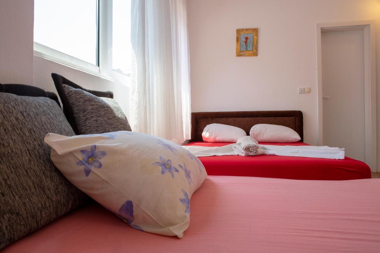 Family Apartments Vukcevic Čanj Kültér fotó
