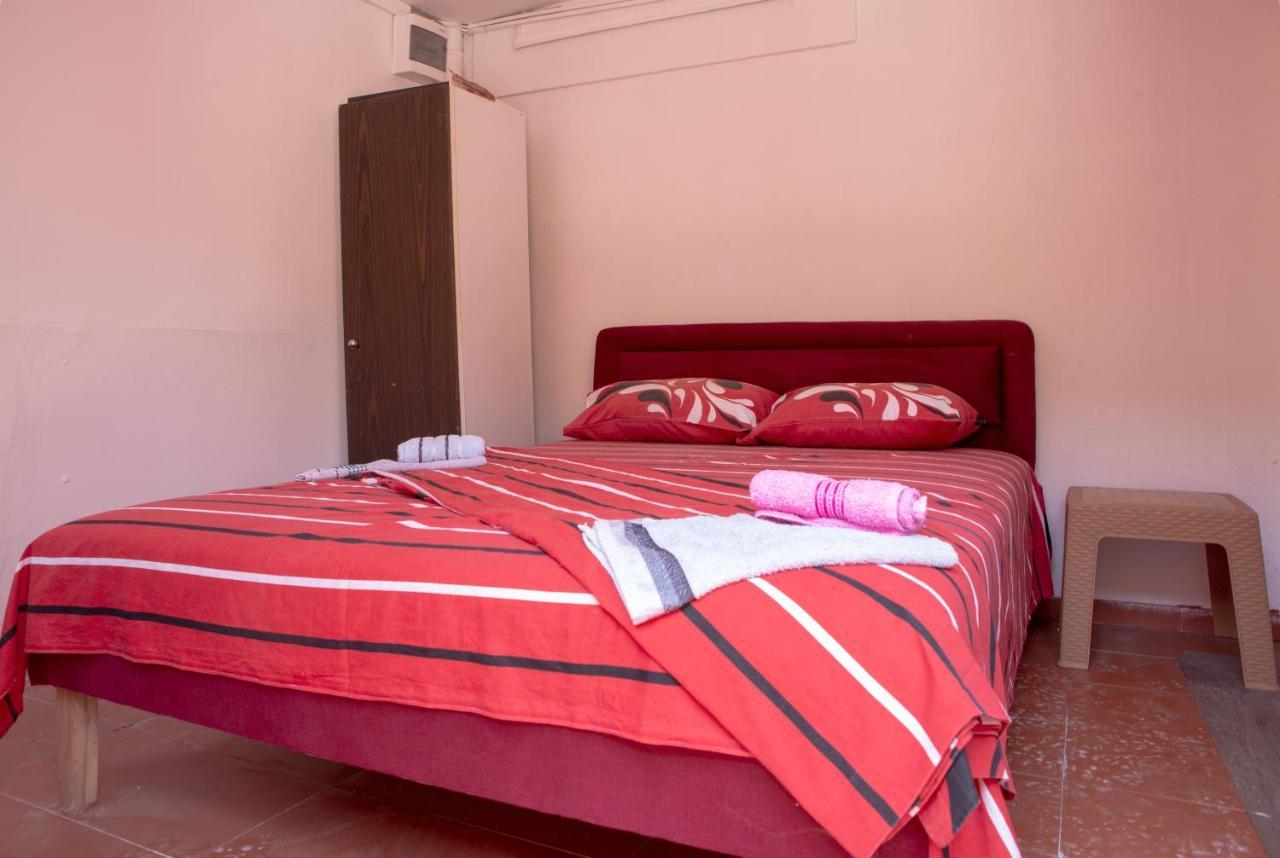 Family Apartments Vukcevic Čanj Kültér fotó